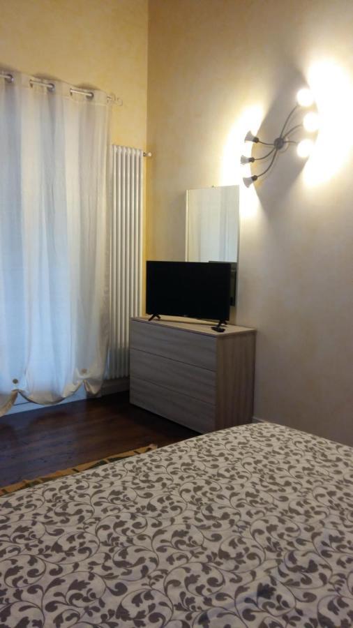 B&B Le Agavi Borso del Grappa Bagian luar foto