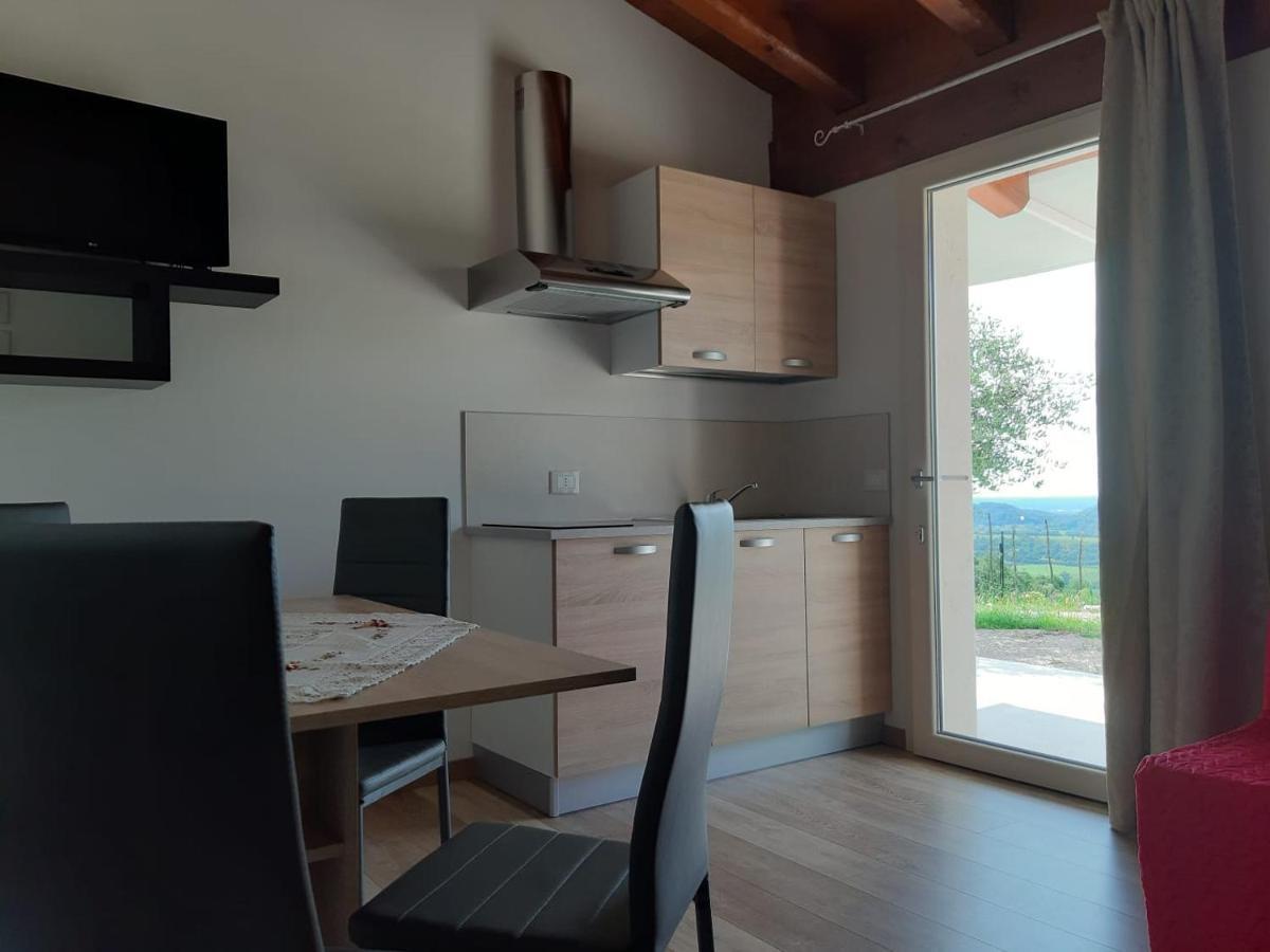 B&B Le Agavi Borso del Grappa Bagian luar foto